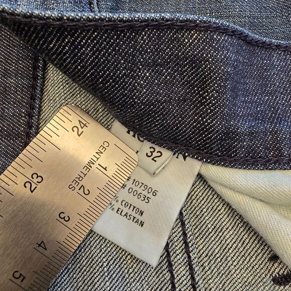HUDSON "Byron" Dark Wash Button Closure Distressed Jeans - Picture 4 of 10